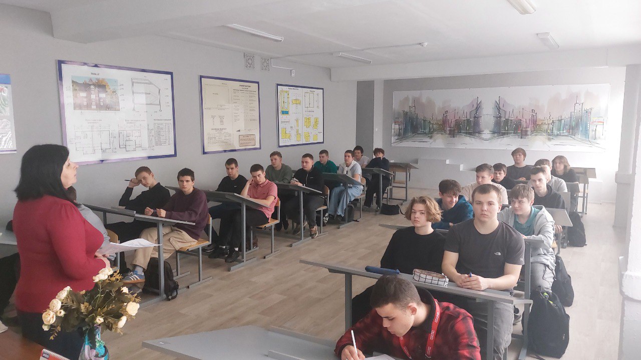 Профилактическая беседа «Нет насилию» в группе ЭПБ-12