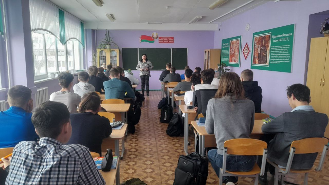 Профилактическая беседа «Нет насилию» в группе ПСМ-12