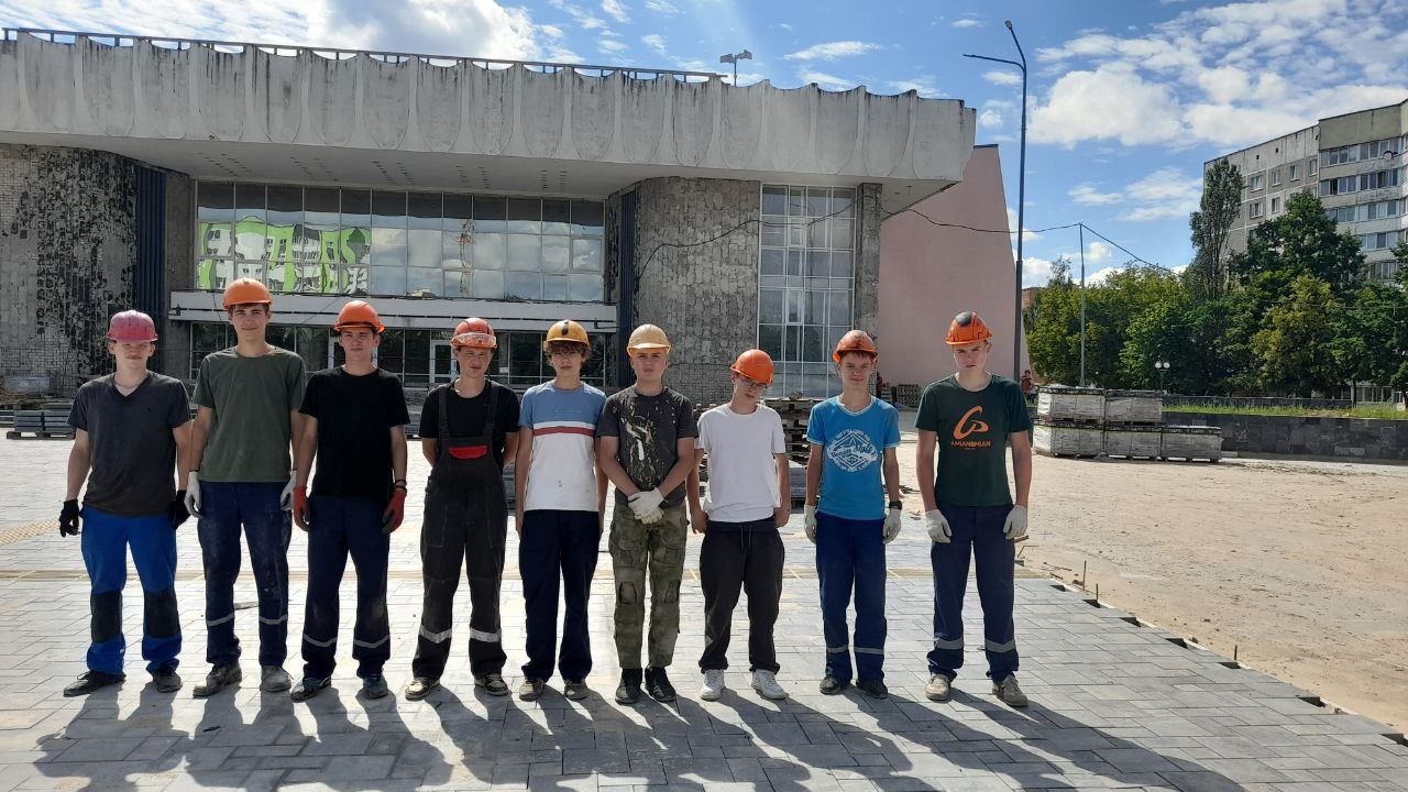 Студенческие отряды продолжают работу в организациях г. Мозыря