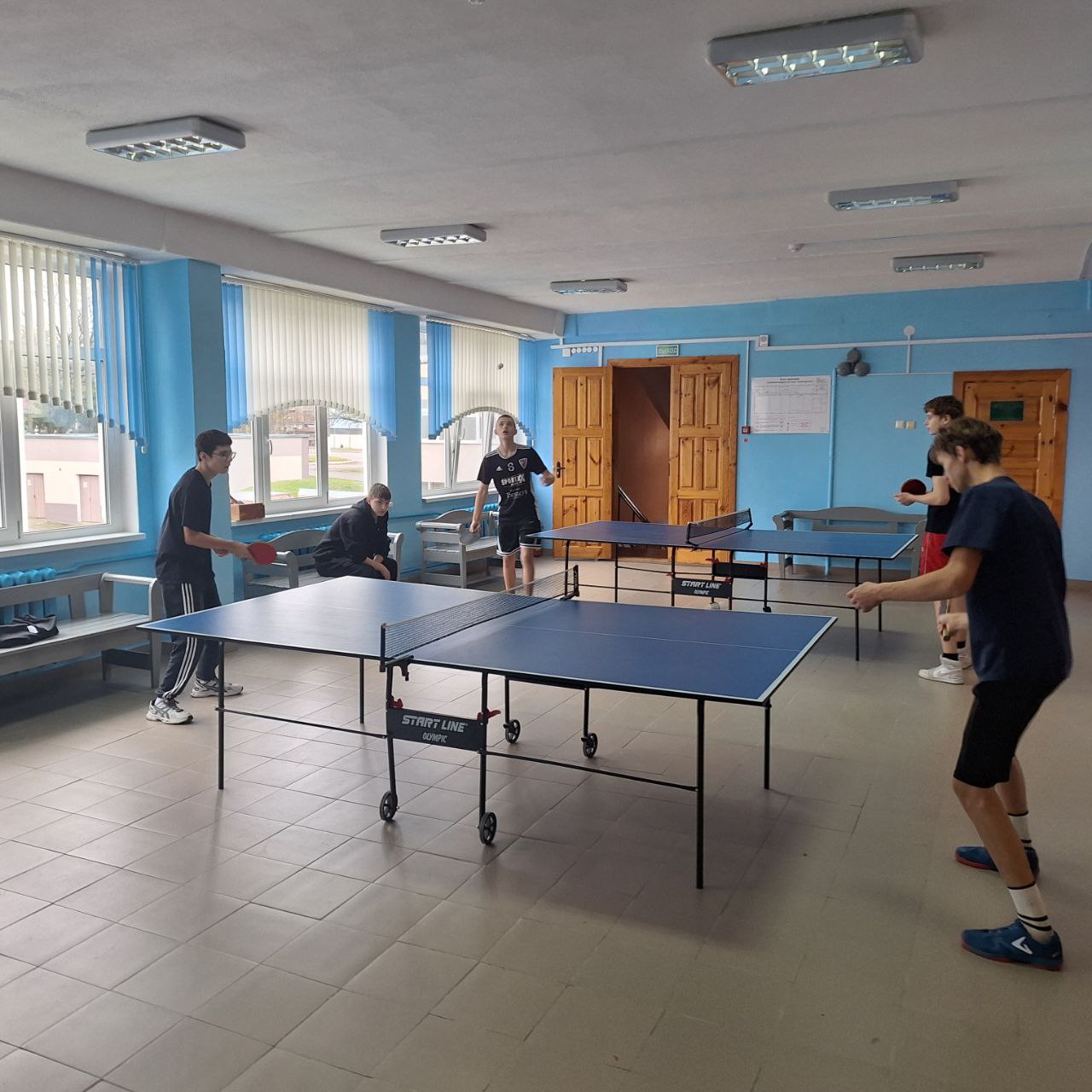 Соревнования по баскетболу и настольному теннису