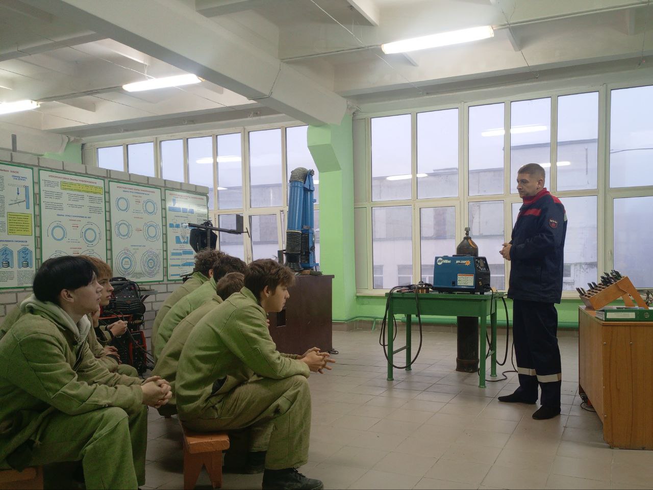 Открытый урок мастера производственного обучения Позняка Д.С. в группе МЭГ-152